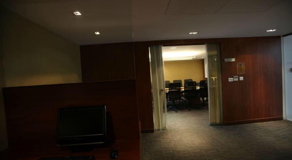 Keys Prima By Lemon Tree Hotels, Pimpri, Pune Exterior foto