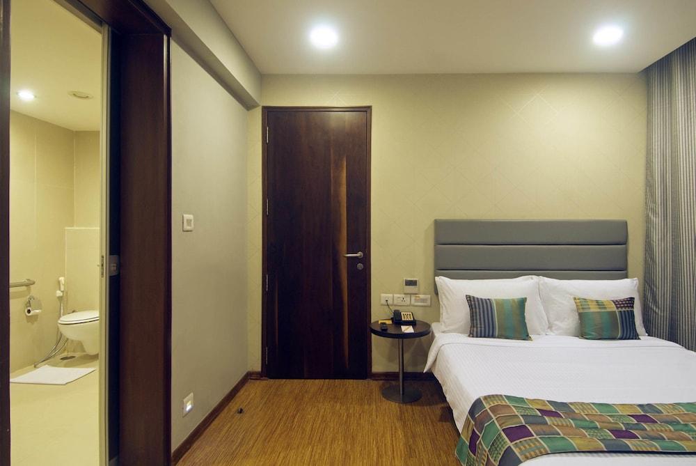 Keys Prima By Lemon Tree Hotels, Pimpri, Pune Exterior foto